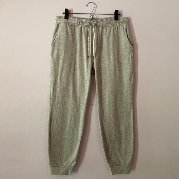 Vuori Women size Large Gray Performance Jogger Sweatpants Athleisure Loungewear - Picture 2 of 13